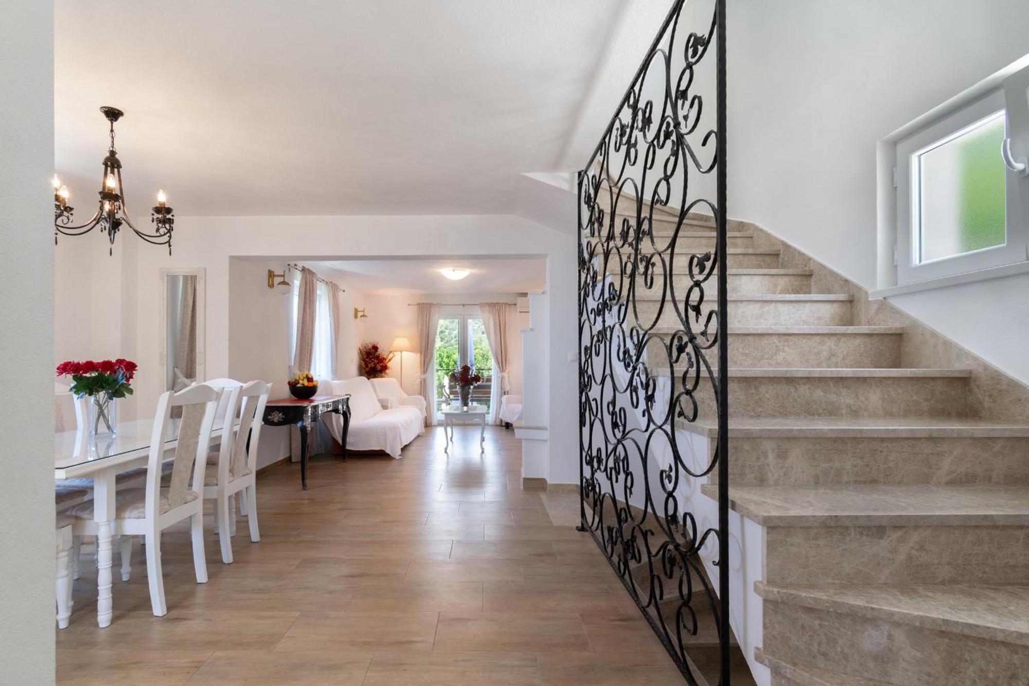 Villa With Sea View Подгора Екстериор снимка